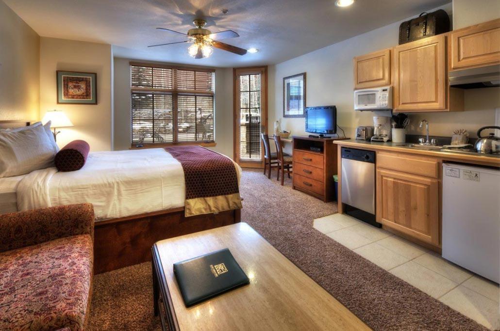 Grand Timber Lodge Брекънридж Екстериор снимка